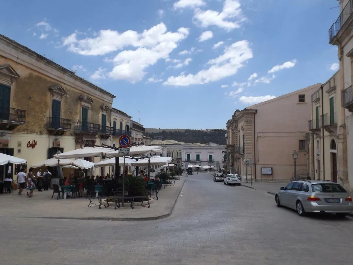 Ibla Al Duomo B&B Ragusa İtalya